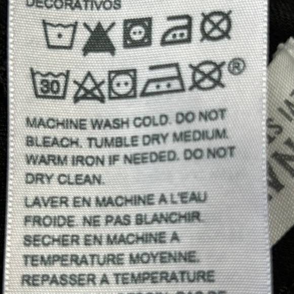 Levi’s black denim shorts. Waist 30. Great condition. - Picture 6 of 11